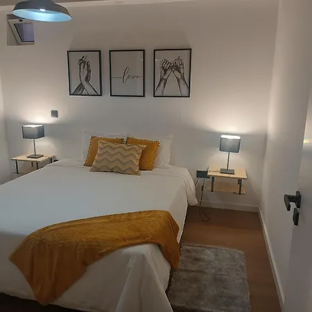 Kings Eiras Apartment